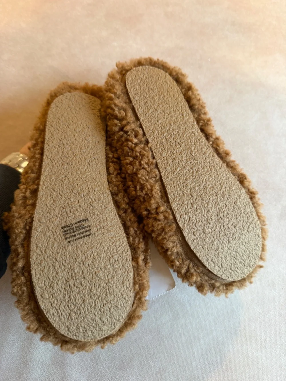 J. Crew's Crewcuts Teddie Slippers • size 2 • NWT • BV332